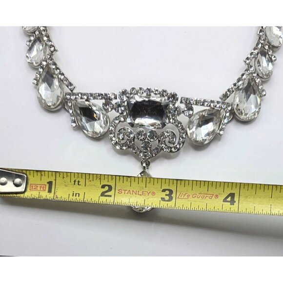 Crystal Rhinestone Bridal hairpiece Teardrop Pendant Hair Comb Clasps wedding - Picture 5 of 5